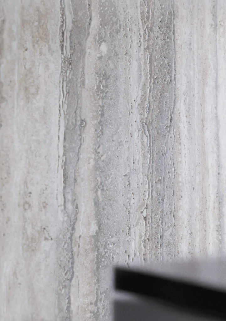 Navona Vein Nebulo Mat RST 24x48