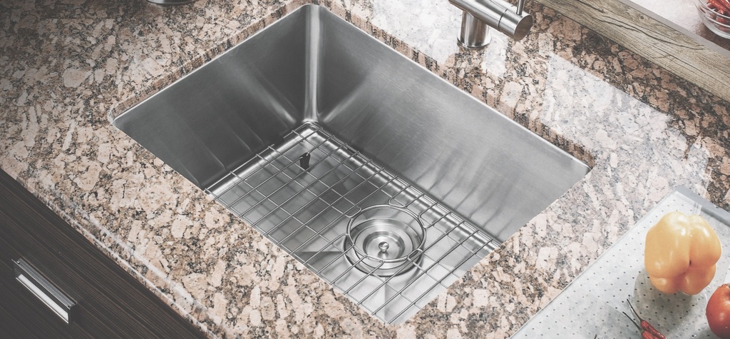 Medium Single Bowl Kitchen Sink  23"x18"	 9"Depth 18G  L-UZ101X-ZR